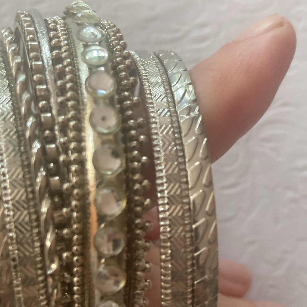 Bangles - Picture 3 of 4
